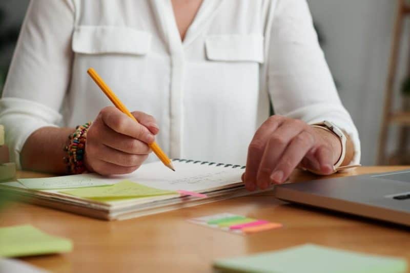 why-homeschool-planet-is-the-best-online-homeschool-planner